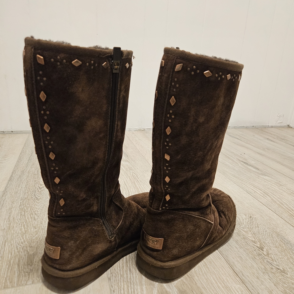 Brown UGG Leather Women's Boots - Picture 3 of 8